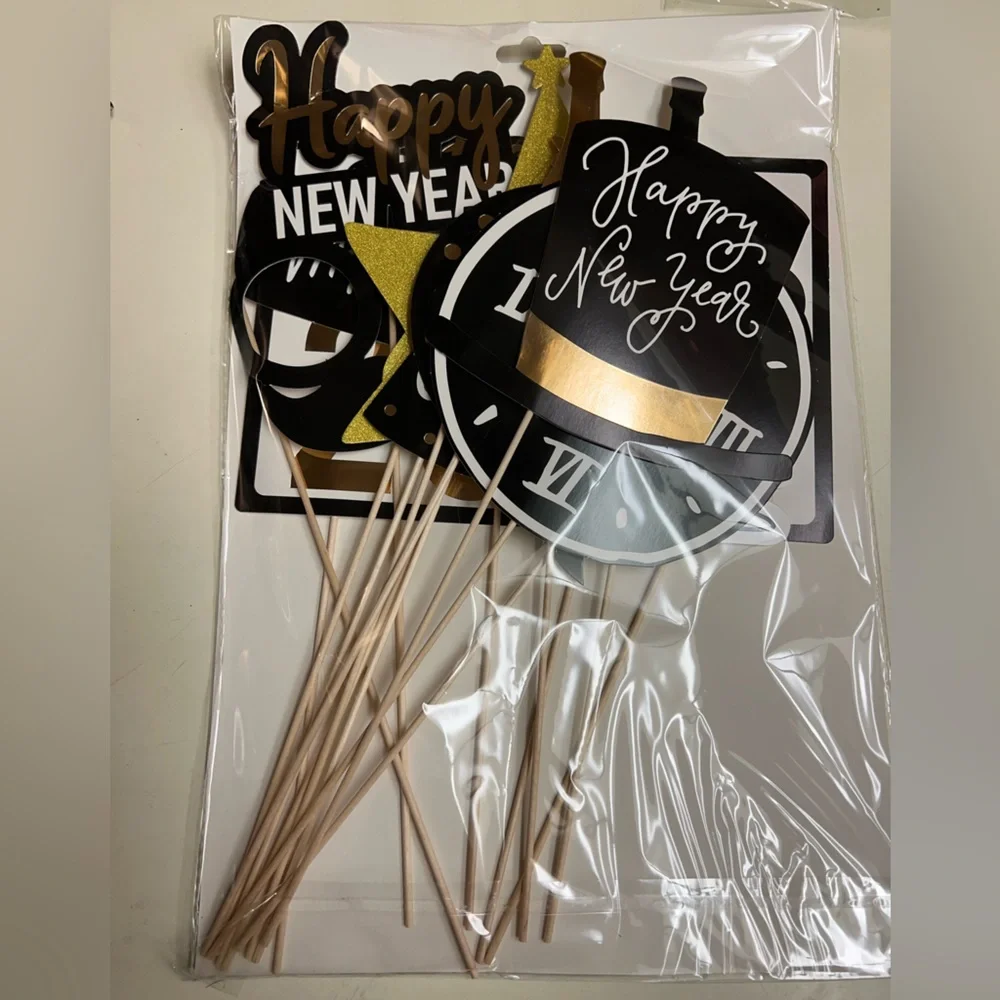 NY Photo Prop Kit (pack of 16 different props)